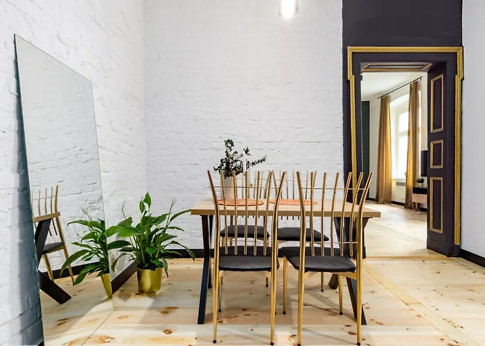 Golden Piotrkowska 116 *