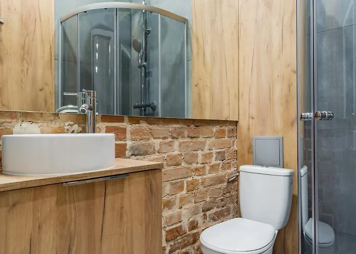 Golden Piotrkowska 116 شقة وودج