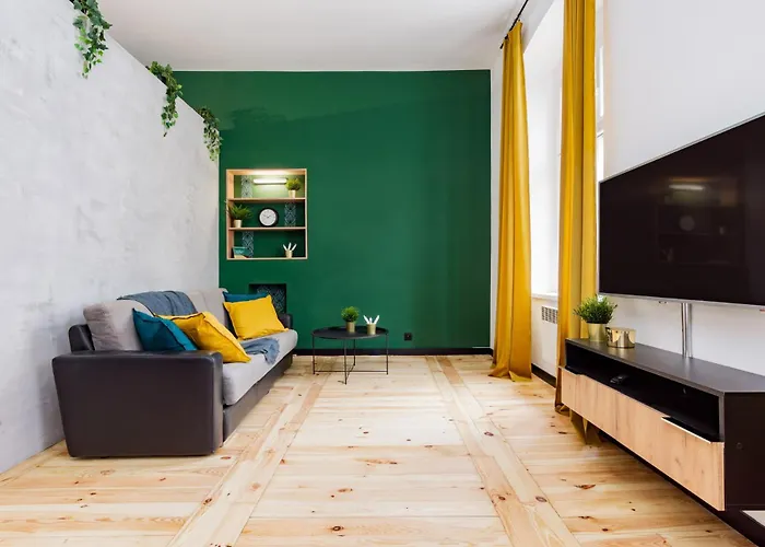 Golden Piotrkowska 116 * وودج